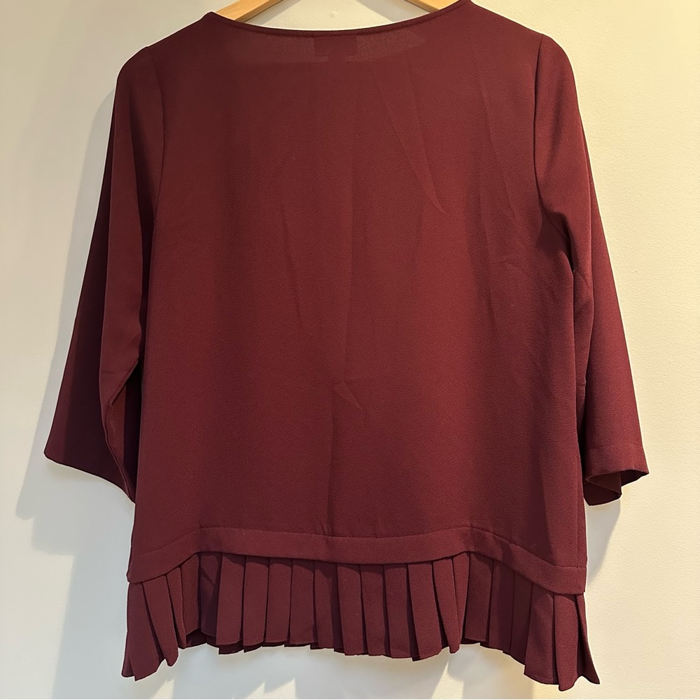 J. Jill 3/4‑Sleeve Blouse Women’s Small | Burgundy/Wine Pleated‑Hem Tunic Top - Picture 7 of 8